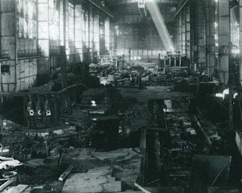 By the order of soviet military authorities a part of the plant machines and equipment was disassembled and shipped to Dneprospetsstal Plant on Zaporozhye (ZSRR) as spoils of war.