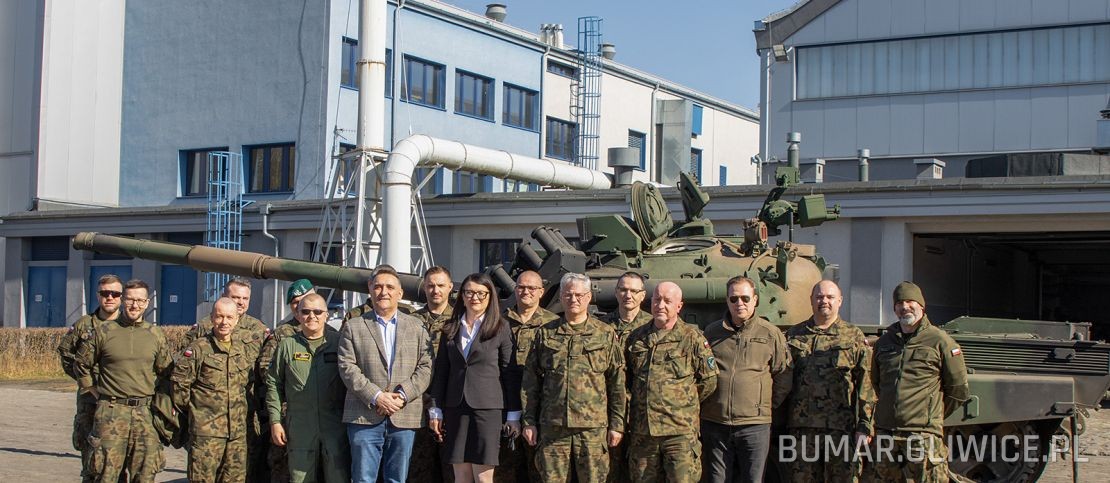 Przyszli Attaché z wizytą w BUMARZE - ŁABĘDY